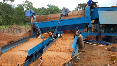 砂金矿选矿现场